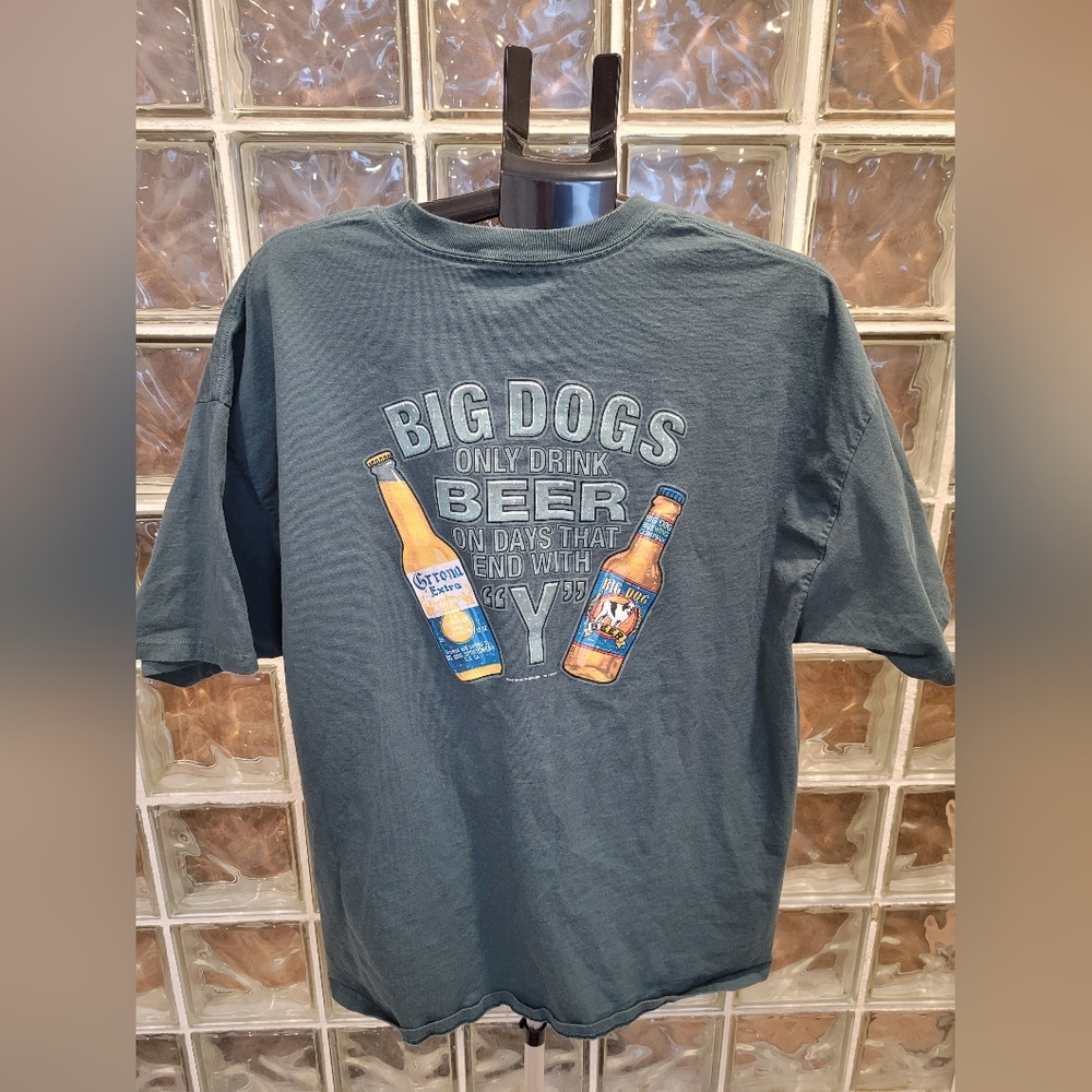 Men's Big Dogs Beer Shirt XL 2001 Funny Graphic Tee